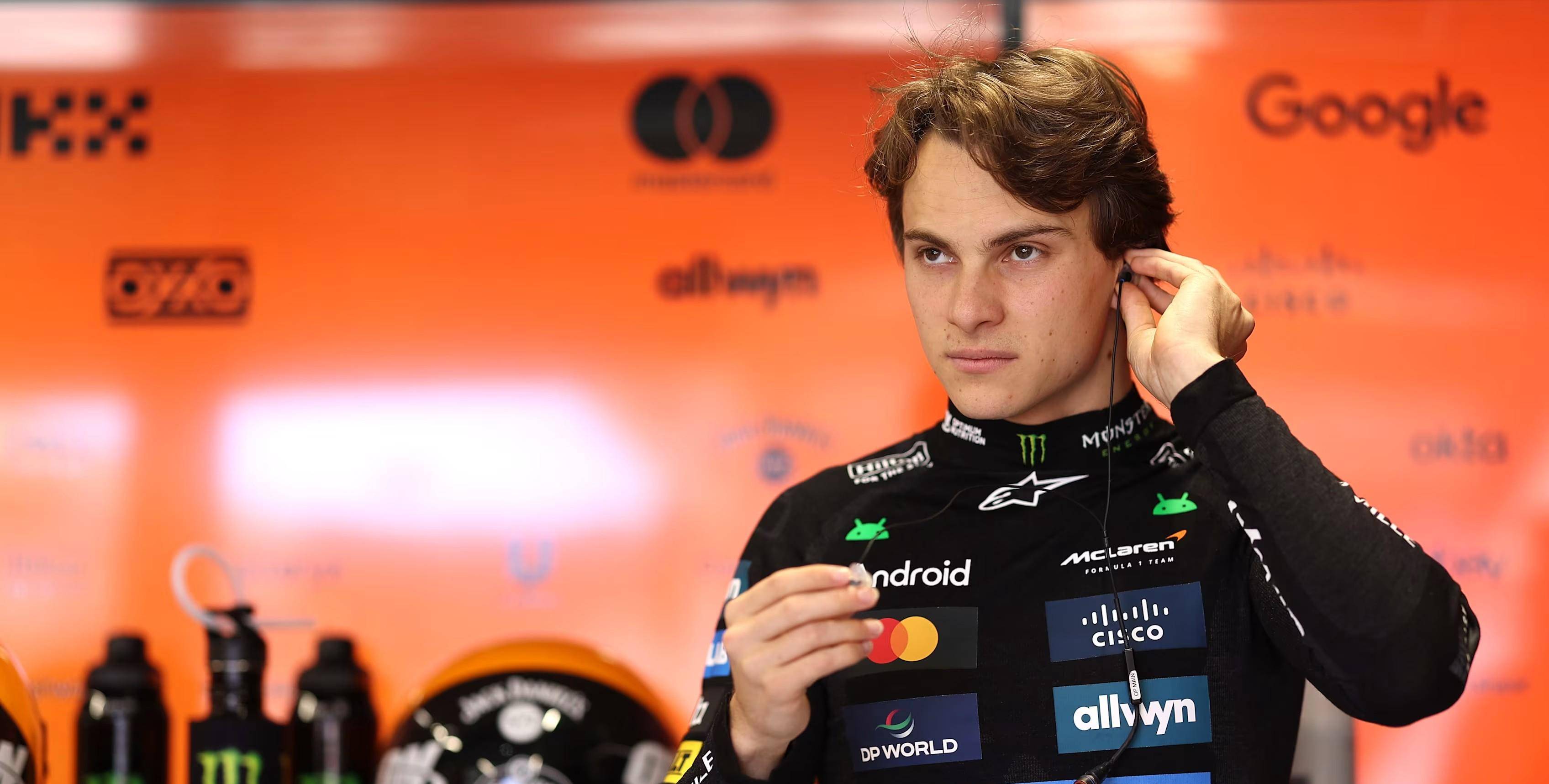 红牛二队翻盘迈凯伦,皮亚斯特里扛起全队 红牛二队翻盘迈凯伦,皮亚斯特里扛起全队