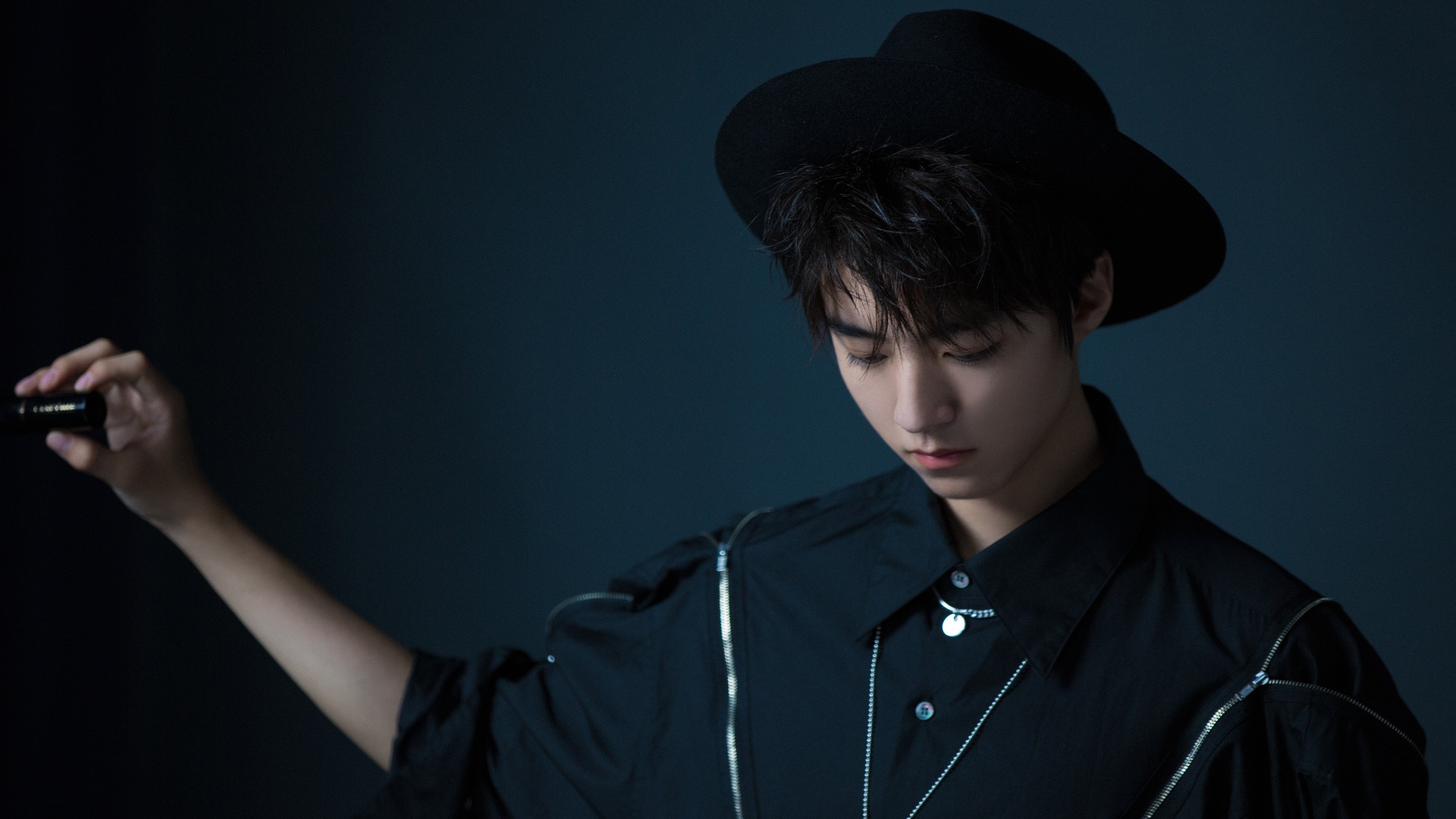 断流之锁与溃堤之火，坎特与荷兰帮如何肢解里昂